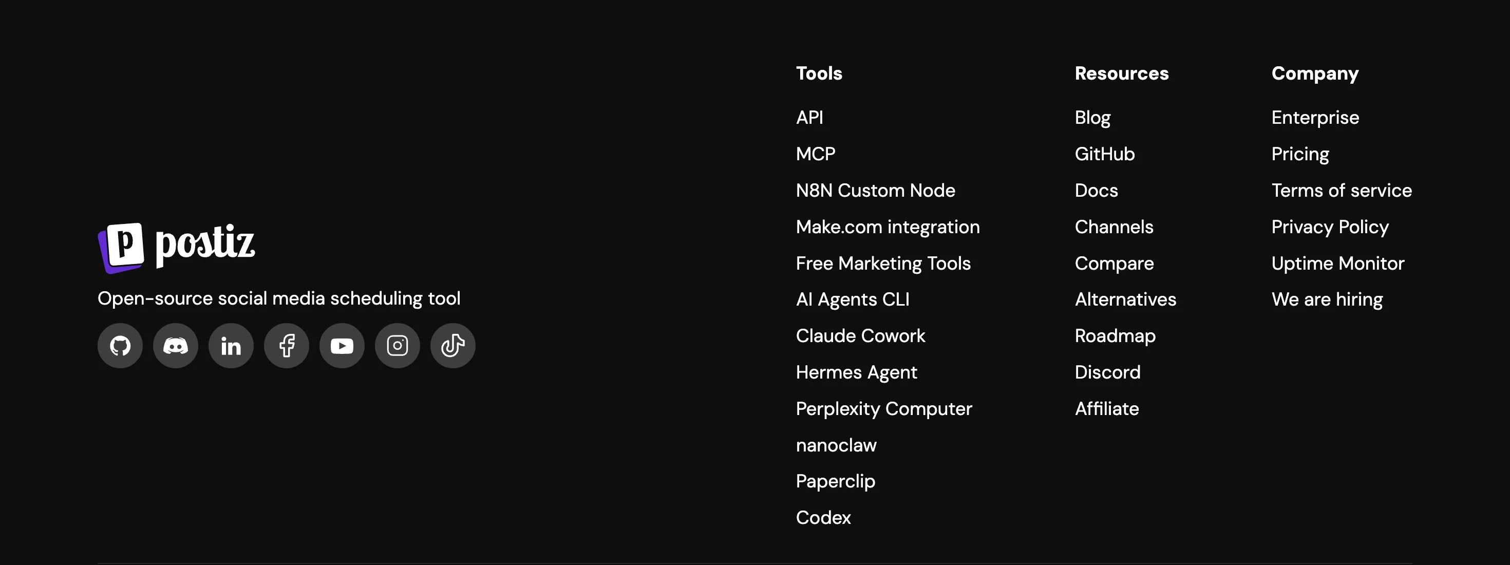 Postiz : Footer — Fond noir, logo + baseline, réseaux, 3 colonnes de liens