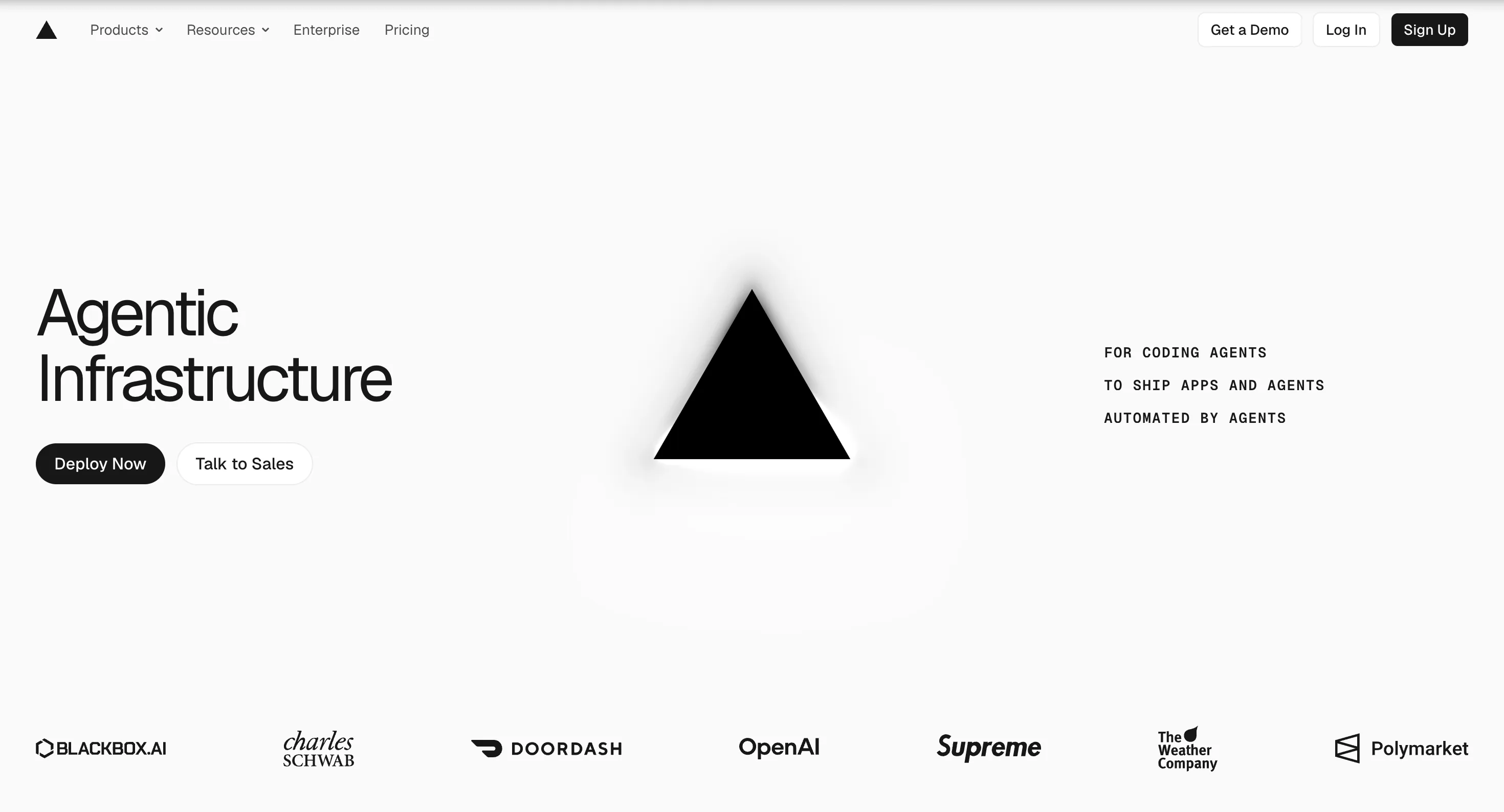 Vercel : Hero — Titre split, triangle 3D central, bandeau de logos clients